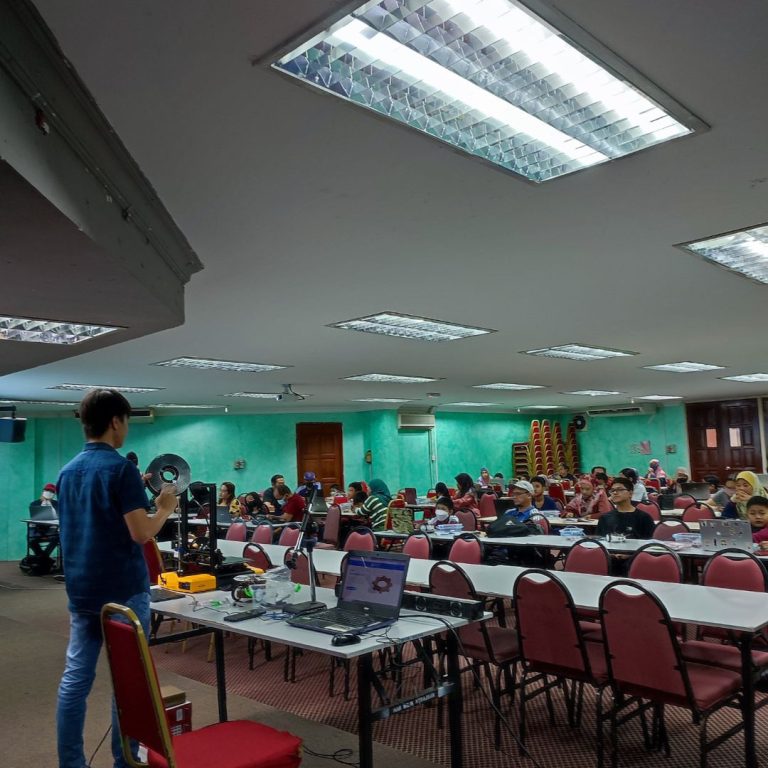 Bengkel Robotik, Kota Samarahan